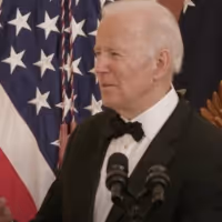 VIDEOS: President Joe Biden and Beanie Feldstein Talk Bette Midler at the Kennedy… Video