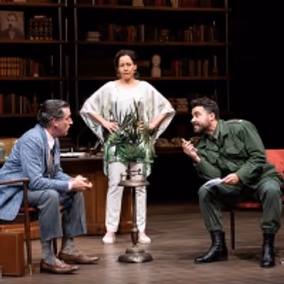 BWW Review: Arena Stage's CELIA AND FIDEL An Emotionally Taut, Gripping Piece of Revolutionary History