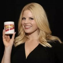 Wake Up With BWW 11/25: GRAMMY Nominations, THE PROM Posters, and More!