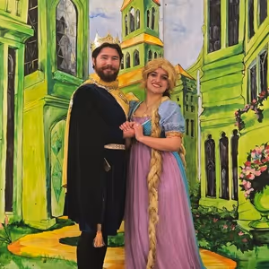 Review: Let Down Your Hair at Stand Up For Theatre's RAPUNZEL, A Sweet Treat Family…