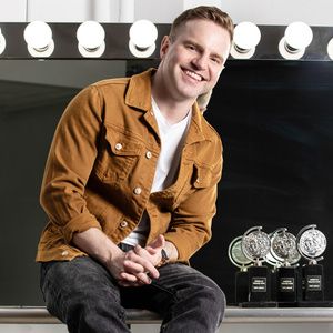 Tyler Mount to Host Rise Above Performing Arts Masquerade Gala