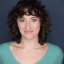 Review: SARA SHEPERD: PLEASE COME HOME FOR CHRISTMAS at The Blue Strawberry Showroom 