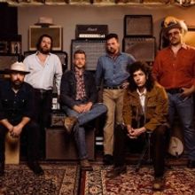 Tyler Childers Confirms 2023 'Send in the Hounds Tour'