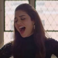 VIDEO: Watch Alexandra Shipp & Vanessa Hudgens Sing 'Come to Your Senses' from TICK, 