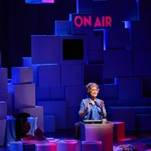 Review: BECOMING DR. RUTH At Village Theatre