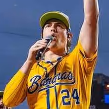 Video: Derek Klena Sings 'Waving Through A Window' With the Savannah Bananas