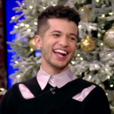 VIDEO: Jordan Fisher Talks DEAR EVAN HANSEN Re-Opening on LIVE With KELLY & RYAN