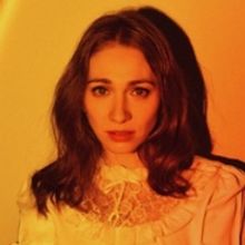 Regina Spektor Releases New Single from 'Home, before and after' Album