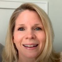 VIDEO: Kelli O'Hara Shares Favorite Memories From FOLLIES, THE PAJAMA GAME, and KISS…