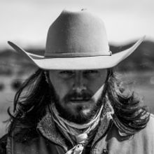 VIDEO: Warren Zeiders Shares 'Up to No Good' Music Video