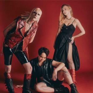 DREAM WIFE Share New Single & Kick Off U.S. Tour On Friday In NYC