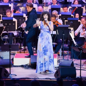 Interview: Mandy Gonzalez Brings World Premiere of her EVERYTHING I KNOW Tribute to…