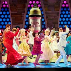 Review: HAIRSPRAY at Gammage Auditorium
