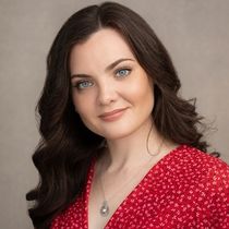 Soprano Wendy Carr Will Play Maria In THE SOUND OF MUSIC at Cork Opera House