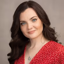 Soprano Wendy Carr Will Play Maria In THE SOUND OF MUSIC at Cork Opera House
