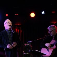 BWW Review: Kevin Dozier Brings An Old Fashioned CHRISTMAS EVE to The Green Room 42