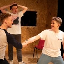 BWW Review: ANOTHER AMERICA, Park Theatre