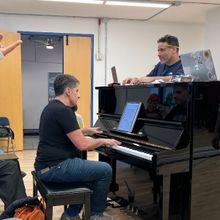 PHOTOS: Luis Salgado asume la dirección y coreografía del CONCERT FOR AMERICA en el