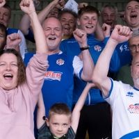 BWW Review: BLACK DIAMONDS AND THE BLUE BRAZIL, Sound Stage