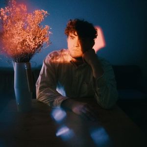 Icelandic Singer-Songwriter Axel Flóvent Shares New Album 'Away From This Dream' 　​ …