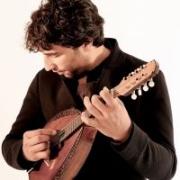 DACAMERA Presents Folk Inspirations: Avi Avital And Bridget Kibbey At The Menil