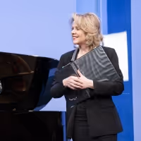 Renée Fleming to Lead SongStudio Workshop Celebrating the Art of the Vocal Recital