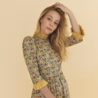 BWW Interview: Fiona Button Talks WHAT A CARVE UP!