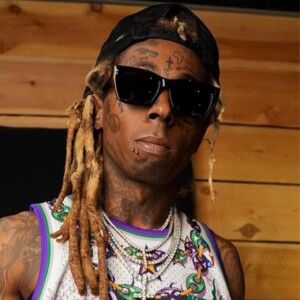 Review: LIL WAYNE 20 YEARS OF CARTER CLASSICS at Mystic Lake Amphitheatre Video