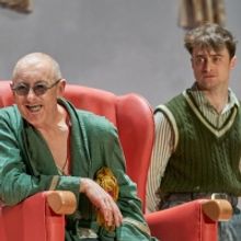 BWW Review: ENDGAME/ROUGH FOR THEATRE II, Old Vic