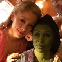 Early WICKED Movie Reviews Praise 'Masterpiece' Film & Stars Ariana Grande & Cynthia 