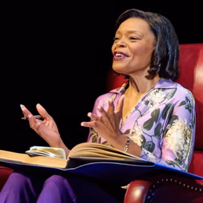 Interview: Lisa Reneé Pitts of A BEAUTIFUL NOISE: THE NEIL DIAMOND MUSICAL at Starlight Theatre