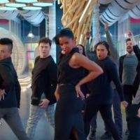 VIDEO: Renee Elise Goldsberry and Lauren Graham Duet in ZOEY'S EXTRAORDINARY PLAYLIST Promo