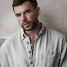 Luke Newton-Led HOUSE OF MCQUEEN Unveils Full Cast and Creative Team