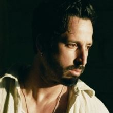 VIDEO: Ryan Levine Shares Live Video for 'Weather' Featuring Leslie Stevens