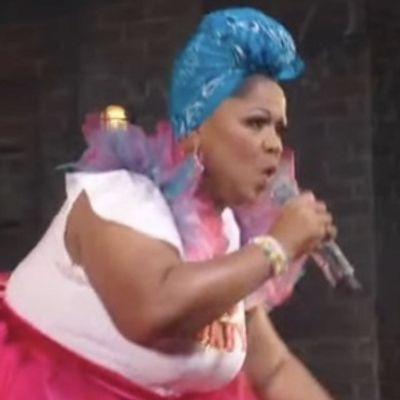 Video: Cheryl Porter Gives Voice Lesson to & JULIET Audience Before Sing-Along Show