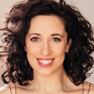 Broadway’s Nance Returns To Richmond To Star As Miss Hannigan In ANNIE