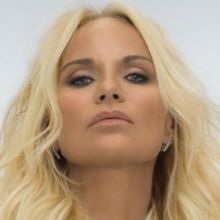 Taylor Swift, Beyonce, and More Featured on Kristin Chenoweth's FOR THE GIRLS Playlis