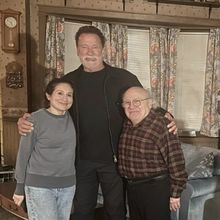 Arnold Schwarzenegger Visits TWINS Co-Star Danny DeVito at I NEED THAT