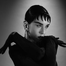 Allie X Releases 'Girl With No Face' Deluxe Album