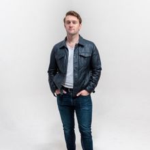 Carl Pariso Releases New Single 'Spark'