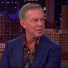 VIDEO: Elvis Duran Talks His 'Un-Wedding' and His New Book on THE TONIGHT SHOW