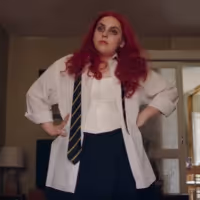 VIDEO: Watch the Trailer for HOW TO BUILD A GIRL, Starring Beanie Feldstein, Emma…
