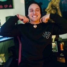 Kid Ziggy Releases New Track 'Lipstick Stains' Ahead Of Valentines Day