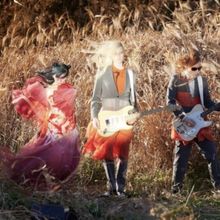 HARU NEMURI and Frost Children Drop Collaboration EP 'Soul Kiss'