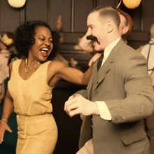 World Premiere of THE BEE'S KNEES by Judy Reynolds to be Presented at the Theatre Cen