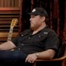 Luke Combs Set to Join Clint Black in Season Premiere of Circle Network's 'Talking in