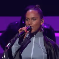 VIDEO: Watch Alicia Keys Perform 'Juicy' on JIMMY KIMMEL LIVE!