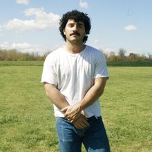 Theo Kandel to Release Debut Album 'EATING & DRINKING & BEING IN LOVE'; Shares Lead S