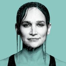 REVIEW: Highly Amusing And Deeply Poignant, THE MEMORY OF WATER Contemplates The Endu