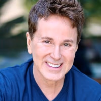 Review: DAVIS GAINES CLOSES SUMMER CABARET SERIES at Coachella Valley Repertory Theatre